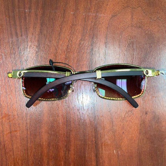 SUNGLASSES - Picture 2 of 2